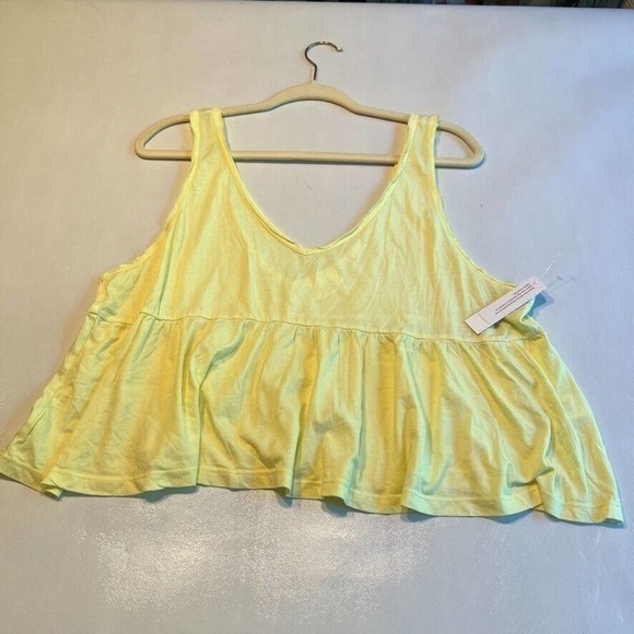 Abound Womens Cropped Tank Top Peplum Waist Raw HemYellow Size‎ XL - Picture 1 of 10